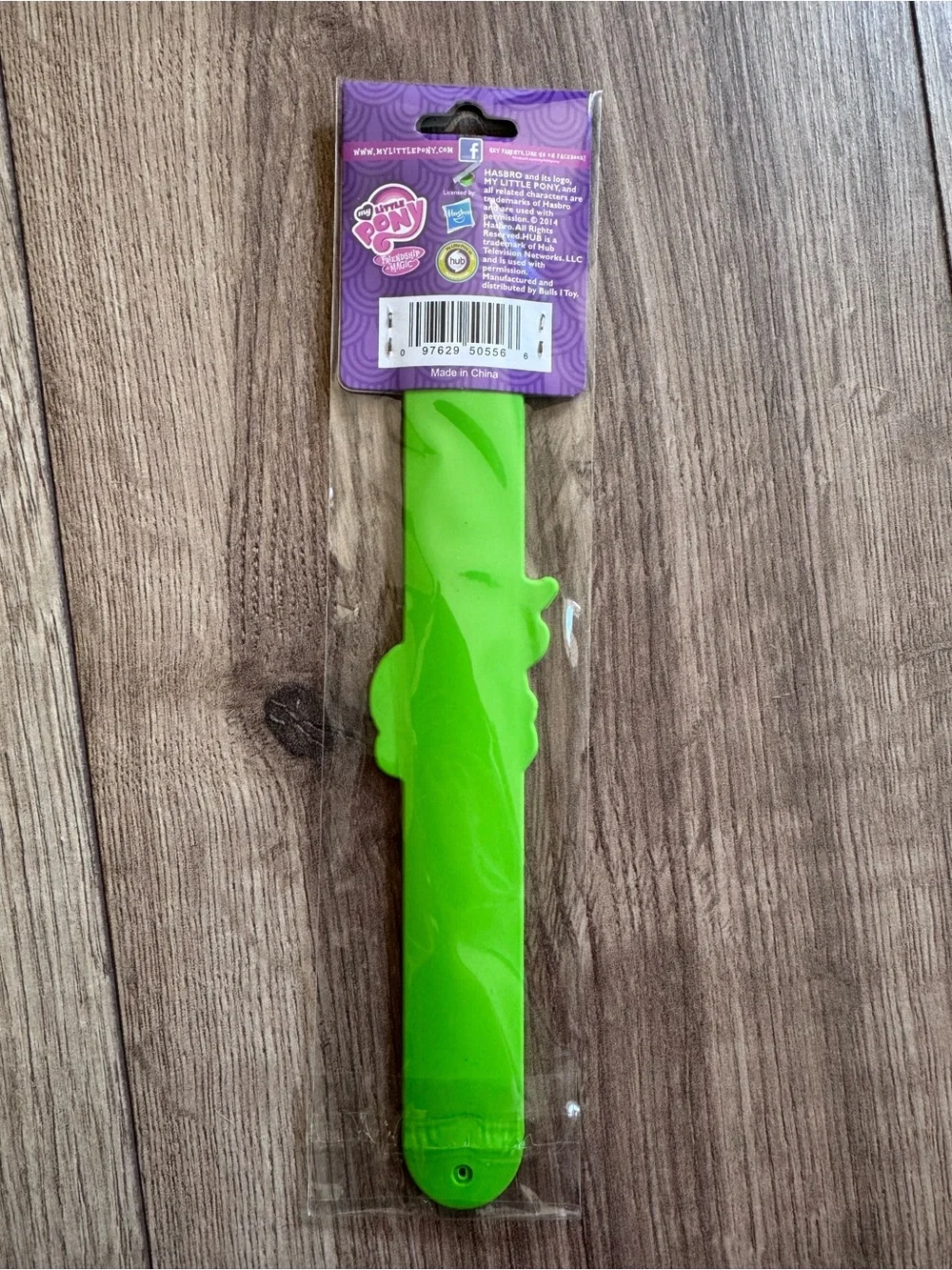 My Little Pony Friendship is Magic Slap Band Bracelet Applejack